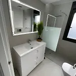 بيت للعطل Lujosa Casa En Primera Linea Playa Increibles Vistas Mar *