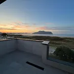 בית נופש Lujosa Casa En Primera Linea Playa Increibles Vistas Mar *