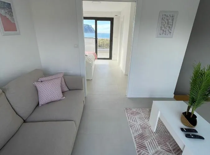 Lujosa Casa En Primera Linea Playa Increibles Vistas Mar