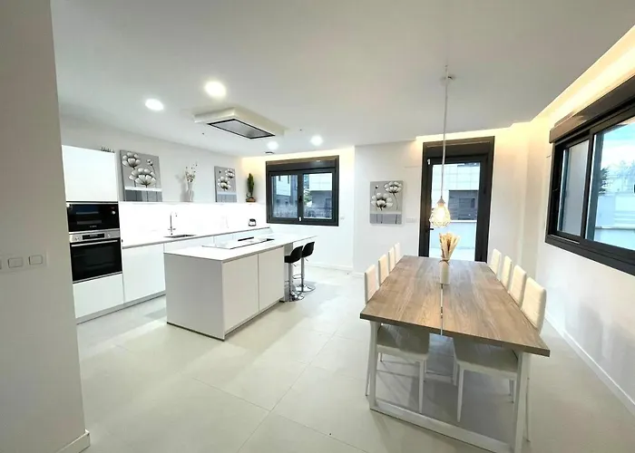 Lujosa Casa En Primera Linea Playa Increibles Vistas Mar