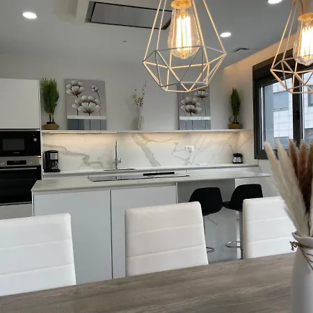 度假居 Lujosa Casa En Primera Linea Playa Increibles Vistas Mar *