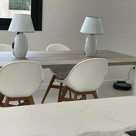 Lujosa Casa En Primera Linea Playa Increibles Vistas Mar