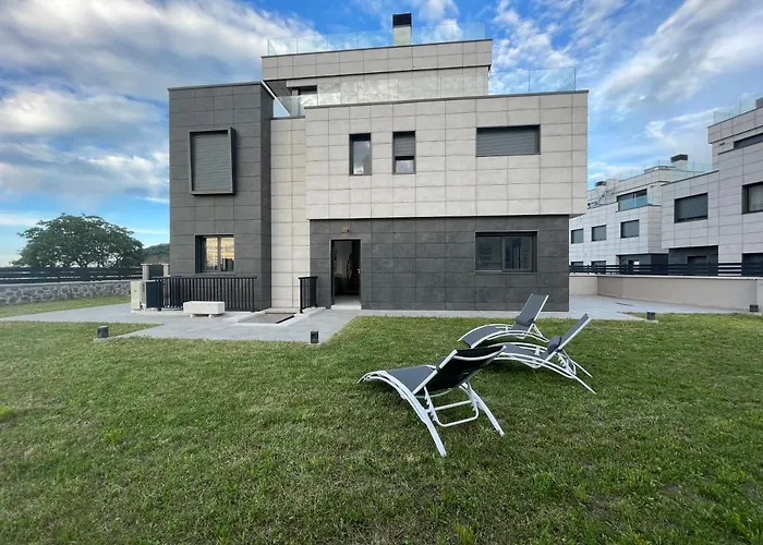 Casa de Férias Lujosa Casa En Primera Línea Playa Increibles Vistas Mar Laredo