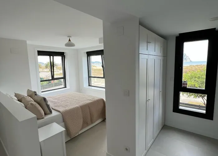 Semesterbostad Lujosa Casa En Primera Linea Playa Increibles Vistas Mar *